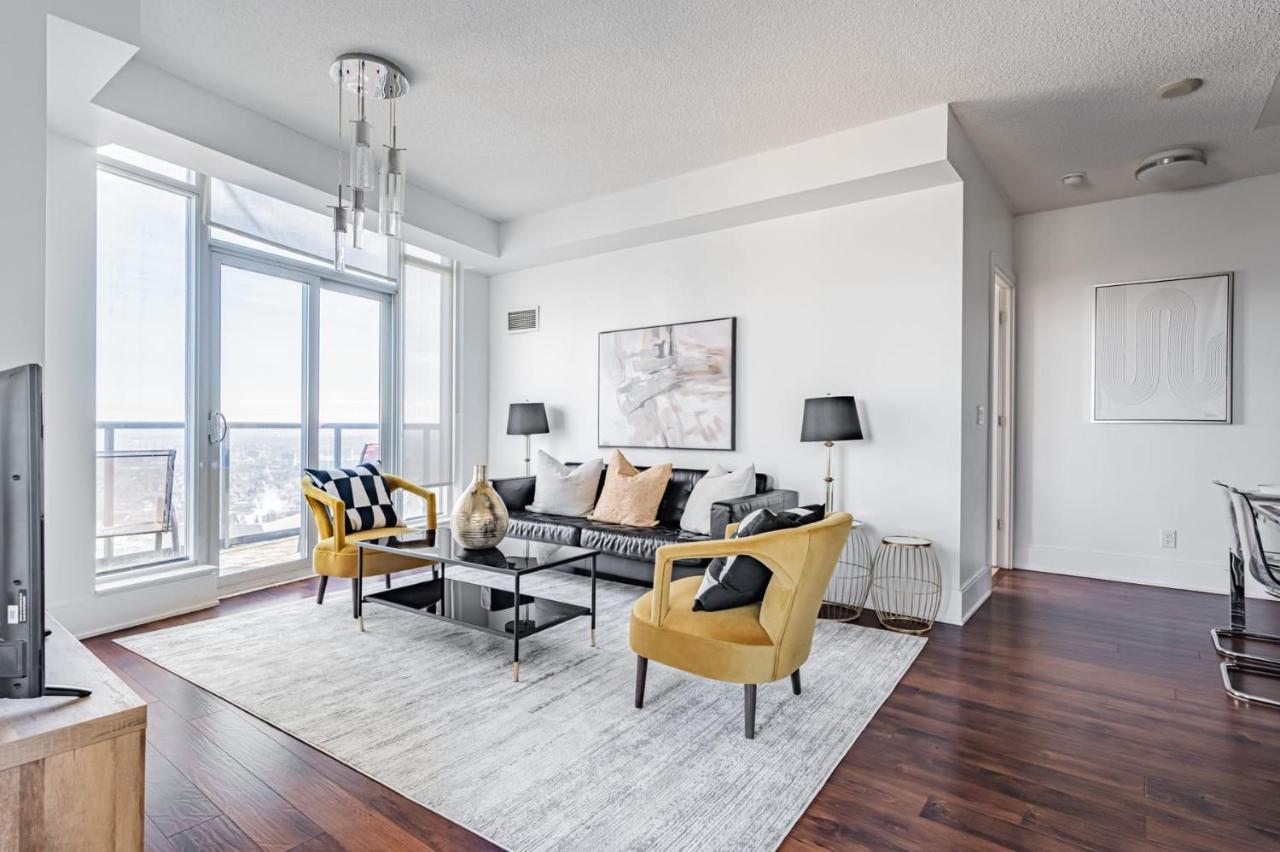 Luxury Apartments In Mississauga Ngoại thất bức ảnh