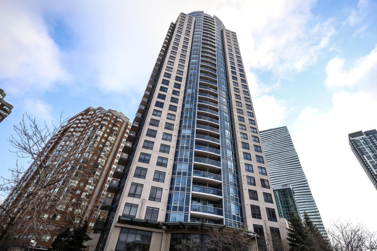 Luxury Apartments In Mississauga Ngoại thất bức ảnh
